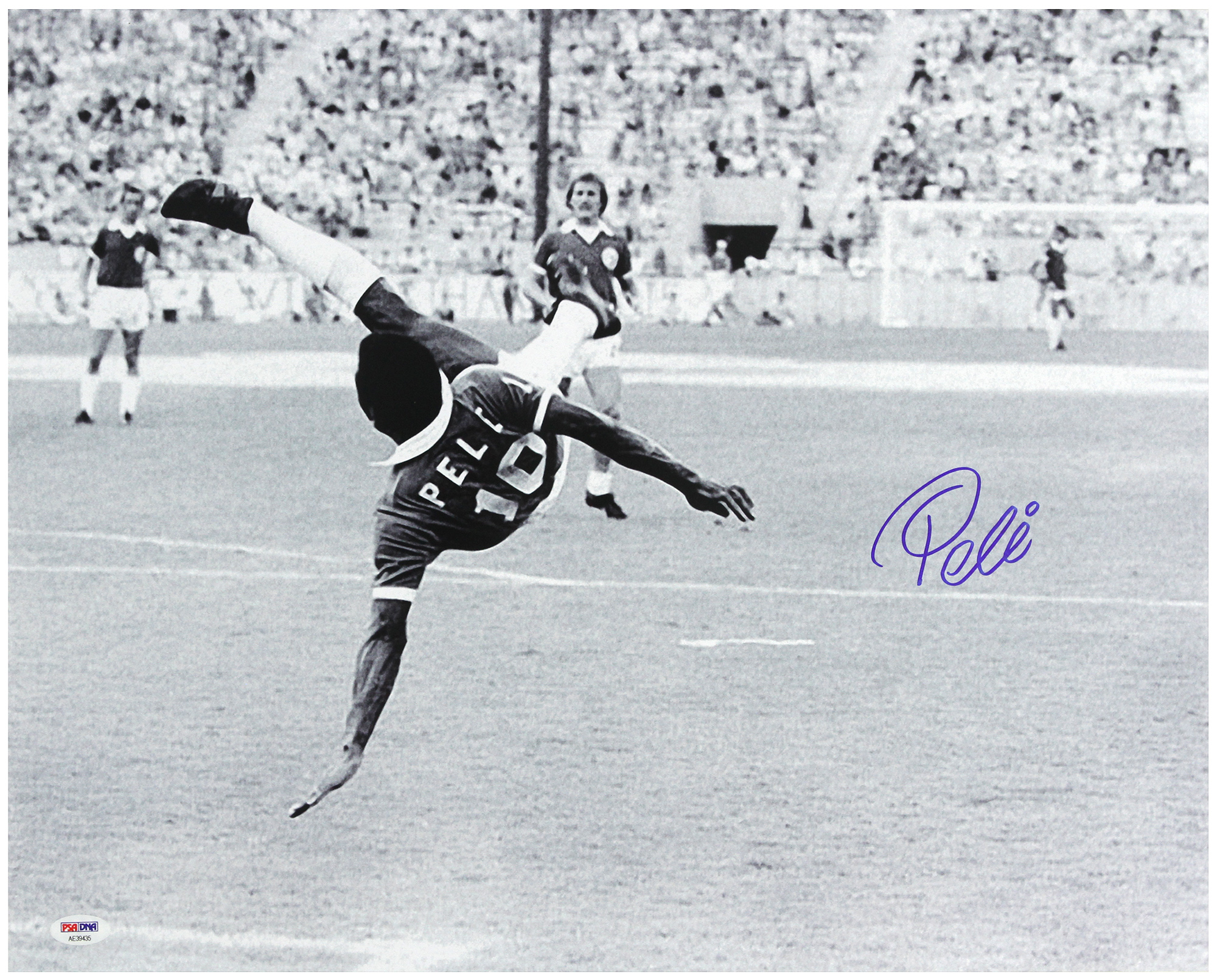 Photo Dédicacée & Encadrée De Pelé - New York Cosmos - Format 16x20 Pouces