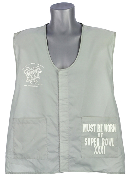 1997 Green Bay Packers New England Patriots Super Bowl XXXI Sideline Vest (MEARS LOA)