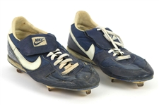 1990-91 Gary Sheffield Milwaukee Brewers Signed Nike Game Worn Cleats (MEARS LOA/JSA)