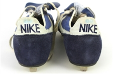 1988 Jefrrey Leonard Milwaukee Brewers Nike Game WOrn Cleats (MEARS LOA)