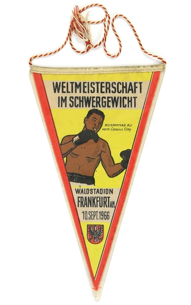 1966 (September 10) Muhammad Ali Karl Mildenberger 10" Heavyweight Title Fight Pennant 