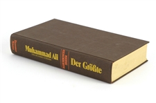 1976 Muhammad Ali World Heavyweight Champion Signed Der Grobte German Language Hardcover Book (Beckett LOA)
