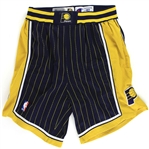 1997-98 Reggie Miller Indiana Pacers Signed Road Uniform (MEARS A10/JSA)