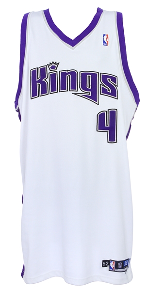 2004-05 Chris Webber Sacramento Kings Home Jersey (MEARS A5)