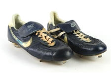 1984-89 Dwight Gooden New York Mets Signed Game Worn Nike Cleats (MEARS LOA/JSA)