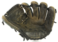 1998-99 Mariano Rivera New York Yankees Game Used Zett Fielder's Mitt (MEARS LOA)