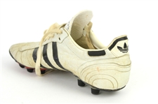 1991-95 Kevin Butler Chicago Bears Signed & Inscribed Adidas Game Worn Cleat (MEARS LOA/JSA)