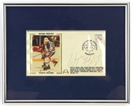 1982 Wayne Gretzky Edmonton Oilers 8.5" x 10.5" Framed Signed First Day Envelope (JSA)