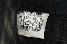 2002 Bob Howry Chicago White Sox Signed Game Worn Nike Cleats (MEARS LOA/JSA)
