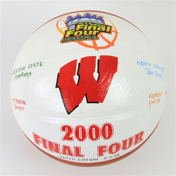 2000 Wisconsin Badgers Final Four Painted Basketball (MEARS LOA) 5/44
