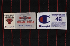 1995-96 Michael Jordan Chicago Bulls Alternate Jersey (MEARS A5) NBA Champions