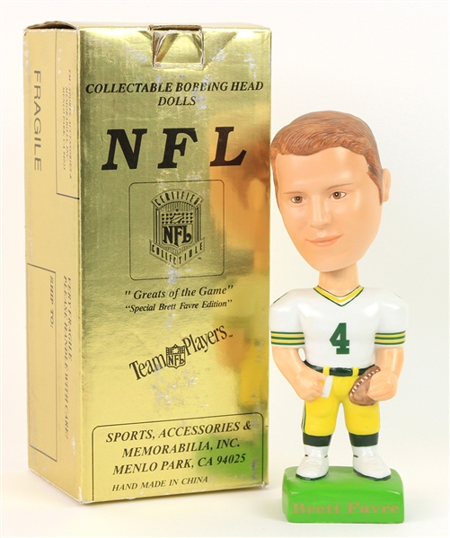 1996 Brett Favre Green Bay Packers Signed MIB 8.5" Bobblehead (327/5,000)