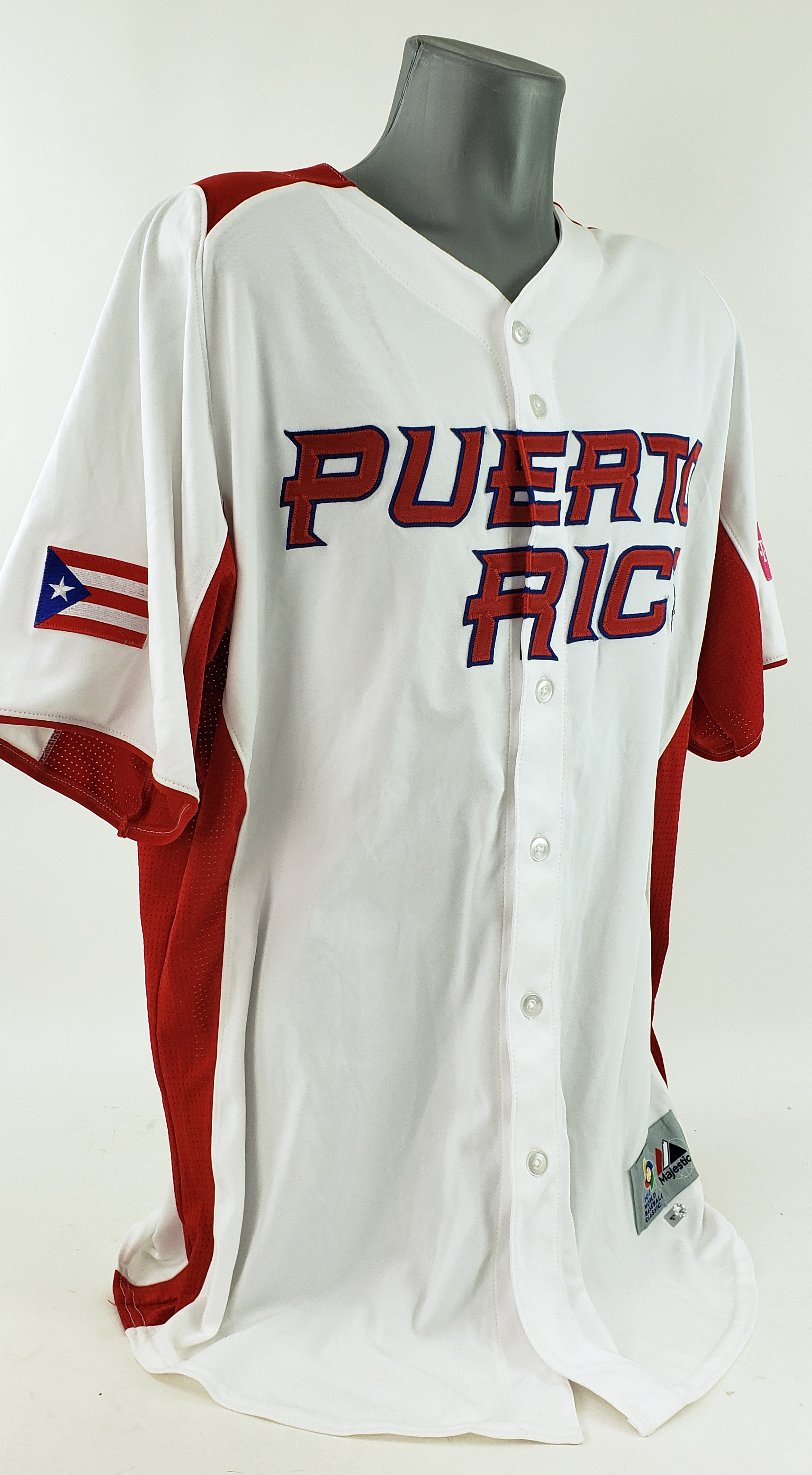 Lot Detail - 2013 Eddie Rosario Puerto Rico Signed Game Worn World Baseball  Classic Jersey (MEARS LOA/JSA/MLB Hologram)