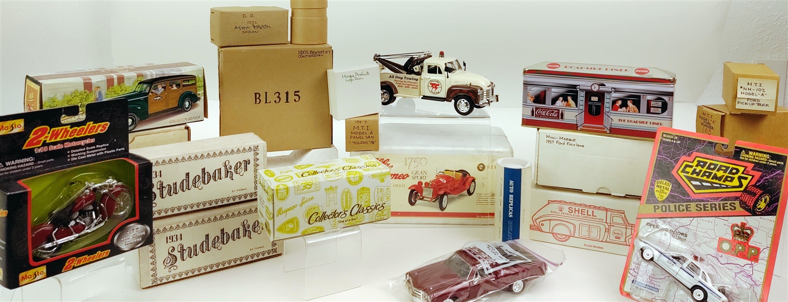 Road Champs, Maisto, Collectors Classics Toy Cars, Motorcyle, Tow Truck and more (Lot of 19)