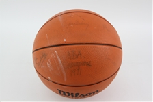 1971-72 Milwaukee Bucks Team Signed Basketball w/ Kareem, Big O, Bob Dandridge & More (MEARS LOA)