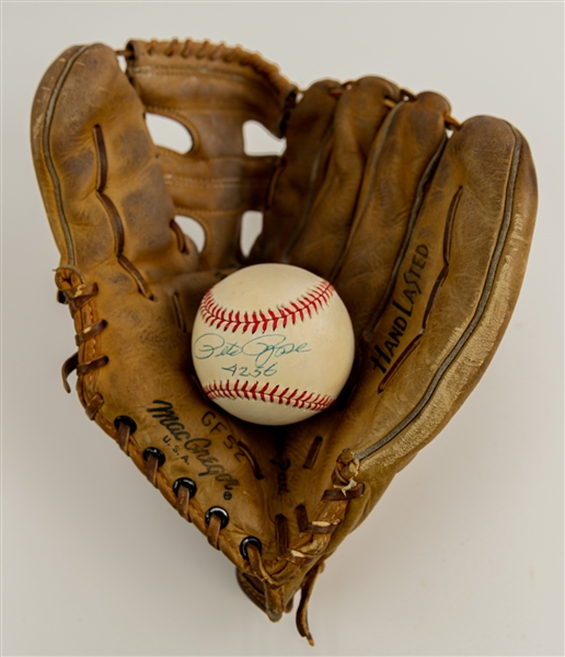 1970s-90s Pete Rose Cincinnati Reds Store Model MacGregor Mitt & Signed ONL Coleman Baseball (JSA)