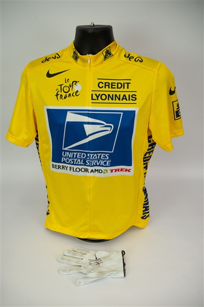2000s US Postal Service Tour De France Jersey w/ Armstrong Number Tag & JJ Henry Signed Golf Glove - Lot of 2 (JSA)