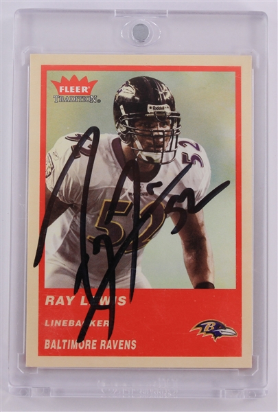 2004 Ray Lewis Baltimore Ravens Signed #118 Fleer Trading Card (JSA)