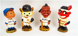 1967-68 Atlanta Braves Chicago White Sox Cleveland Indians Detroit Tigers Gold Base Vintage Nodders - Lot of 4