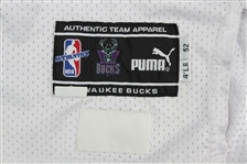1999-2000 Robert Tractor Traylor Milwaukee Bucks Game Worn Home Jersey (MEARS LOA)