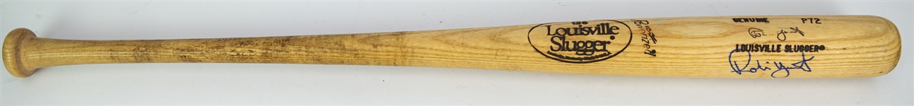 1986-89 Robin Yount Milwaukee Brewers Signed Louisville Slugger Professional Model Bat (MEARS A6/JSA)