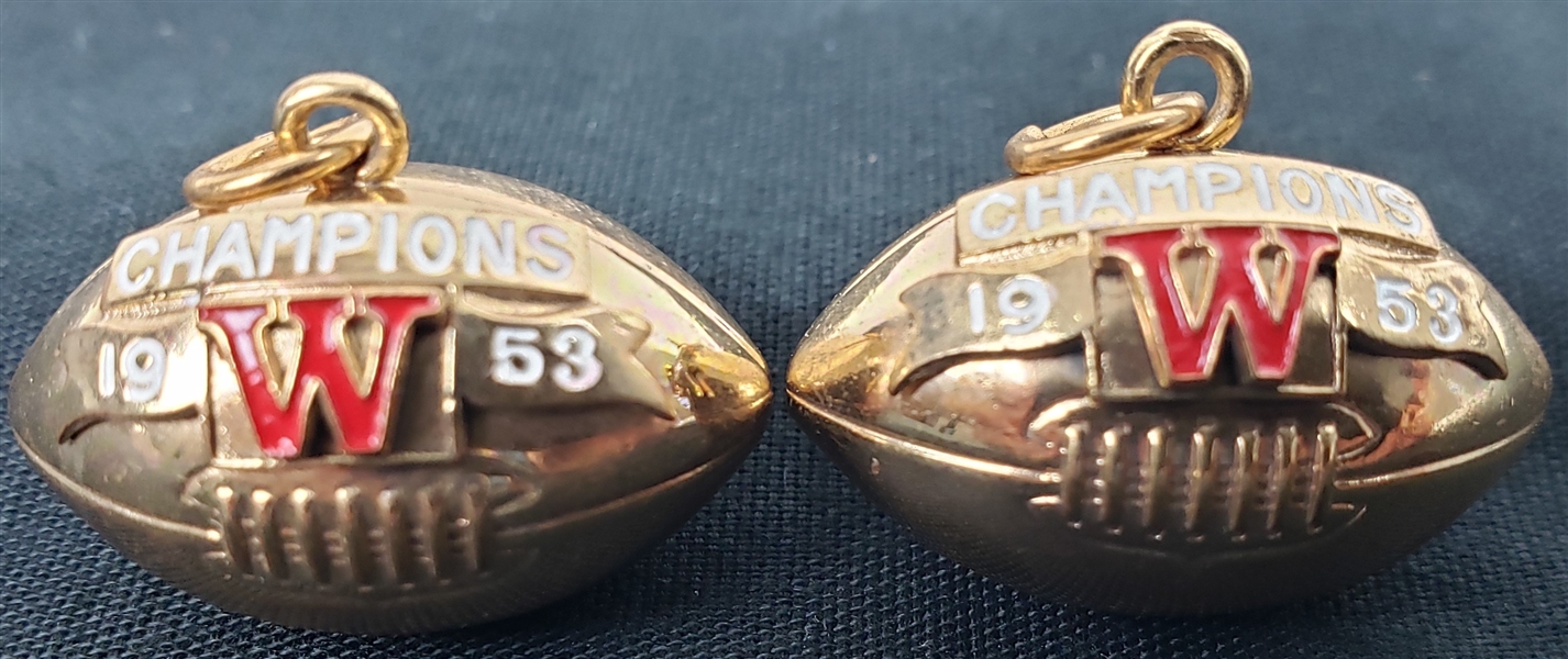 1953 Wisconsin Badgers Champions 1" Football Charms 
