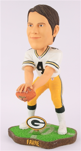 2000s Brett Favre Green Bay Packers 16" Jumbo Legends of the Field Bobblehead (50/100)