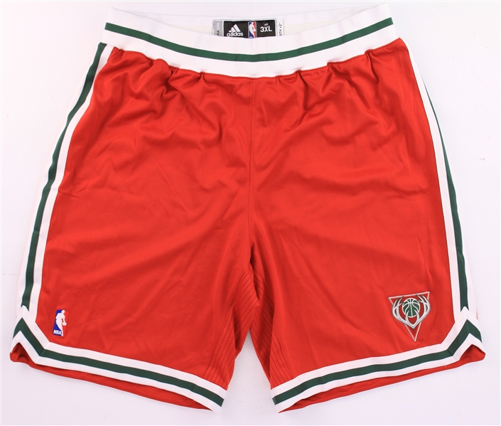 2012-13 Milwaukee Bucks Game Worn Uniform Shorts (MEARS LOA)