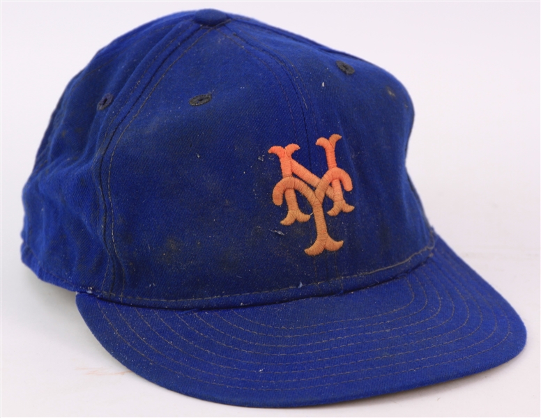 1988-92 Duffy Dyer New York Mets Fantasy Camp Cap (MEARS LOA)
