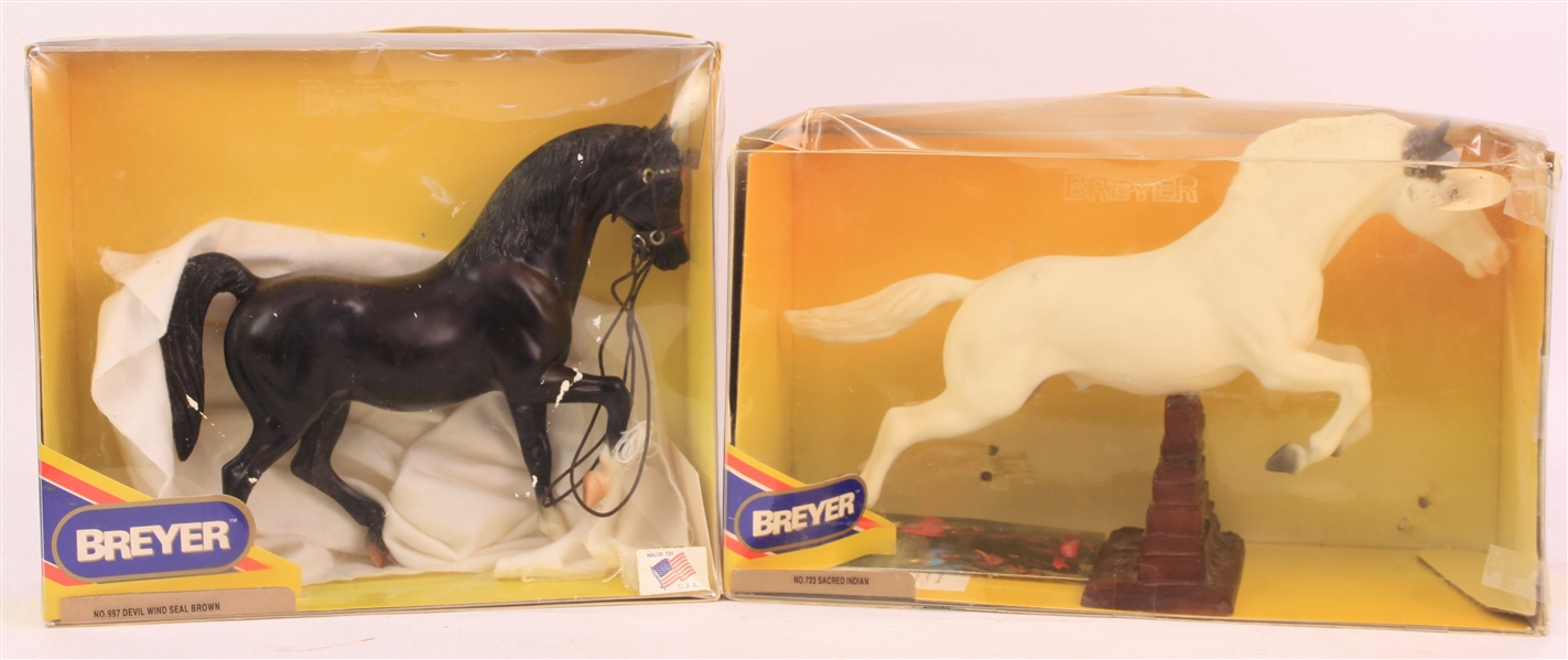 1990-93 Breyer Animal Creations Sacred Indian & Devil Wind Seal Brown 