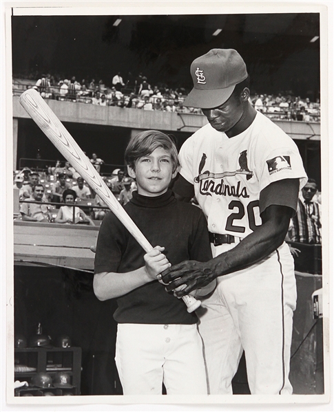 1969 Lou Brock St. Louis Cardinals Original 8"x 10" Photo