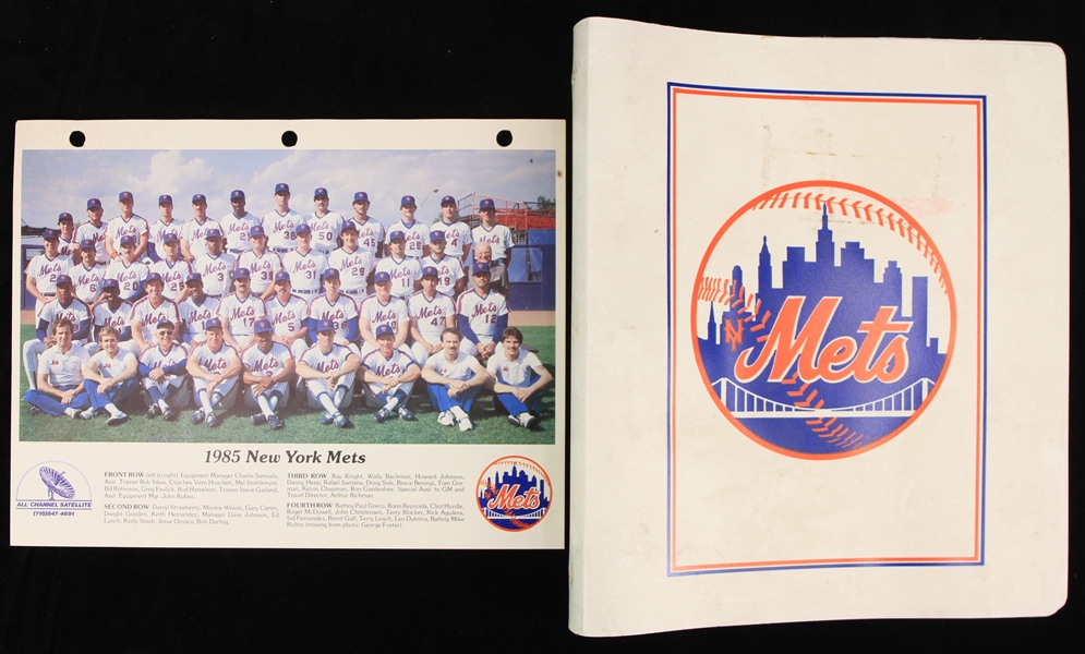 1985 New York Mets Team Photo w/ Binder 