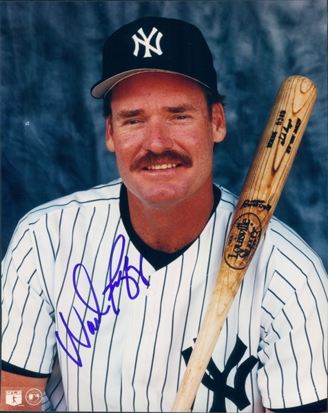 1990s Wade Boggs New York Yankees Signed 8" x 10" Photo (JSA)