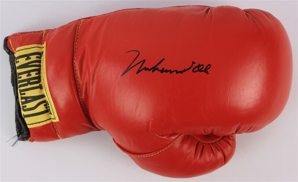 1990s Muhammad Ali World Heavyweight Champion Signed Everlast Boxing Glove (JSA)