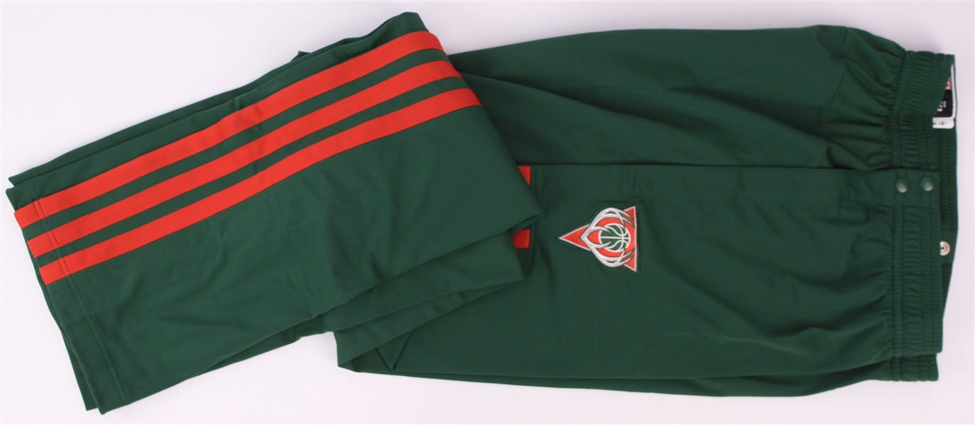 2012 Milwaukee Bucks Game Issued Adidas Tearaway Warm Up Pants 