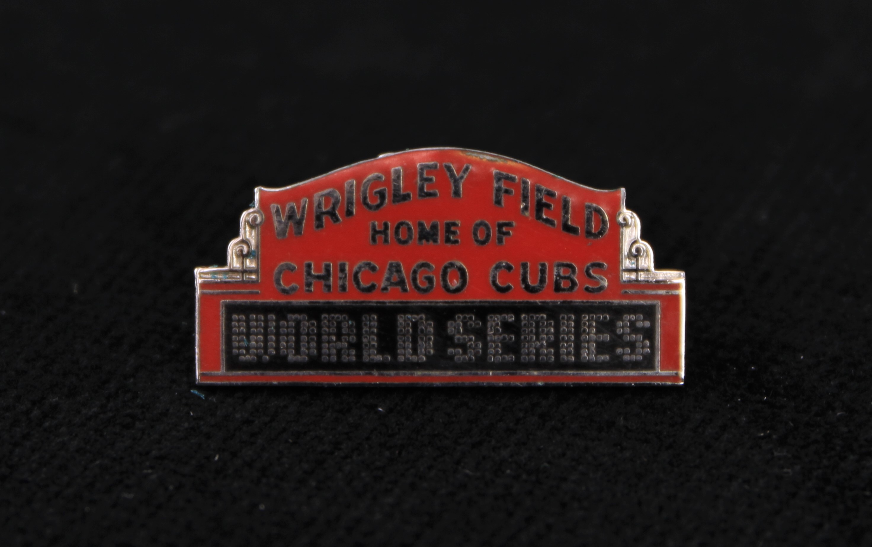 Limited Edition Chicago Cubs Wrigley Field Commemorative Lapel Pin (1 Of 1000) 2 thumbnail image