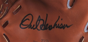 1989 Orel Hershiser Los Angeles Dodgers Signed Louisville Slugger Professional Model Fielder's Mitt (MEARS LOA/JSA)
