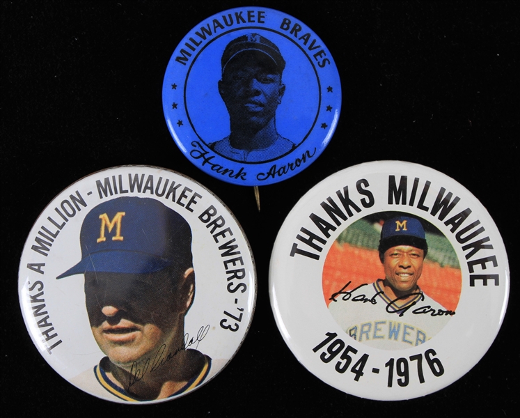 1970s Hank Aaron & Del Crandall Milwaukee Braves / Brewers Pinback Buttons (Lot of 3)