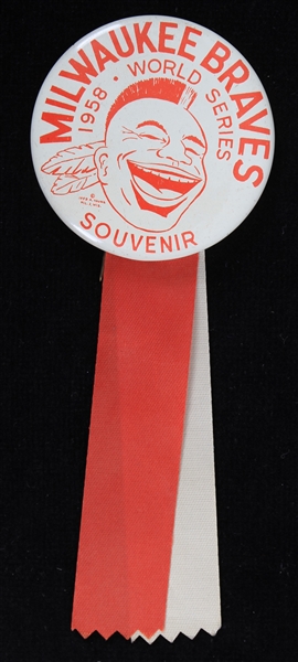 1958 Onsite Milwaukee Braves World Series Souvenir 2 1/4" Pinback w/ Ribbon