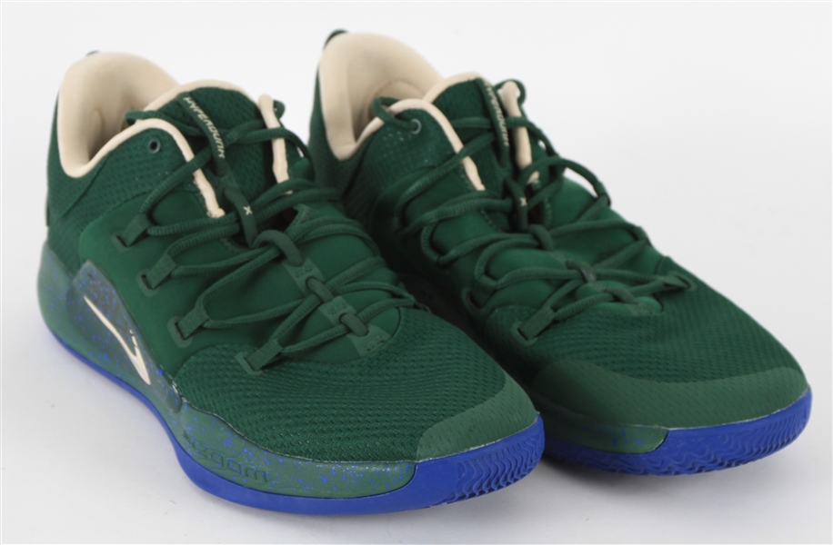 2019 (January 19) Khris Middleton Milwaukee Bucks Signed Nike Game Worn Sneakers (MEARS LOA/JSA)