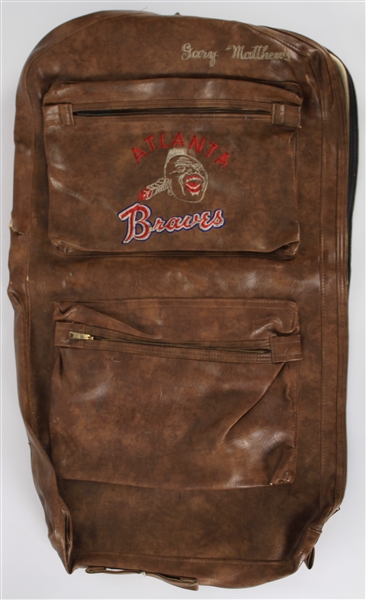 1977-80 Gary Matthews Atlanta Braves Leather Suit Luggage Bag (MEARS LOA)