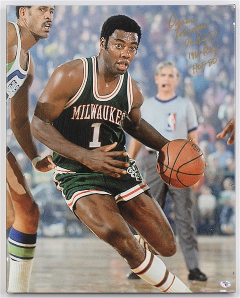 2000s Oscar Robertson Milwaukee Bucks Signed 16" x 20" Canvas (JSA)