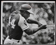 1973 Hank Aaron Atlanta Braves Oversized Type 1 11x14 Black and White Photo