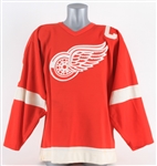 1989-90 Steve Yzerman Detroit Red Wings Signed Game Worn Road Jersey (MEARS A10/JSA) 