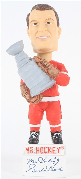 2000s Gordie Howe Detroit Red Wings Signed 8" Mr. Hockey Bobblehead (JSA)