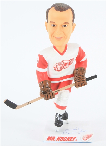 2000s Gordie Howe Detroit Red Wings Signed 8" Mr. Hockey Bobblehead (JSA)