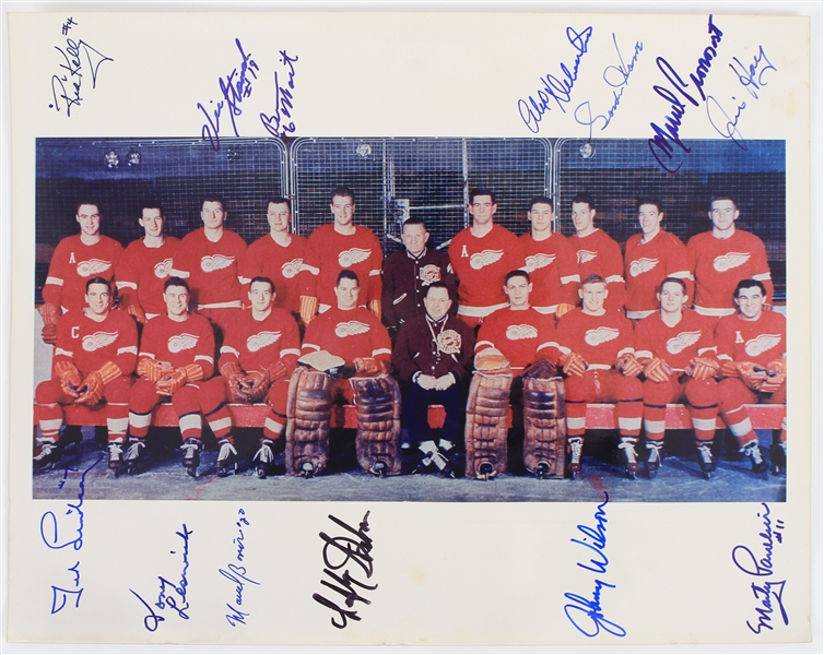 1955 Detroit Red Wings Autographed 11x14 Colored Team Photo featuring Gordie Howe, Red Kelly, Marty Pavelich, Marcel Bonin and More (JSA)
