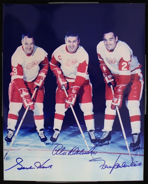 1968-1971 Gordie Howe Alex Delvecchio Frank Mahavlich Detroit Red Wings Autographed 8x10 Color Photo (JSA)