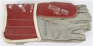1946-1971 Gordie Howe Detroit Red Wings Autographed Winnwell Hockey Glove (JSA)