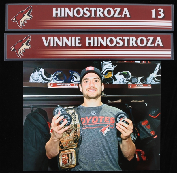 2018-2019 Vinnie Hinostroza Phoenix Coyotes Locker Name Plates and Photos (Lot of 4)